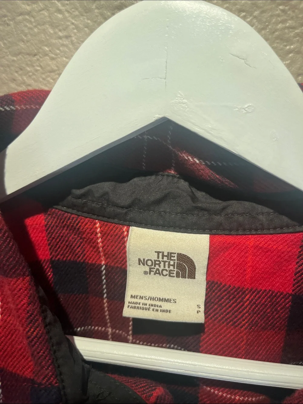 The North Face Men’s Cotton Flannel Shirt Size Small Red Black